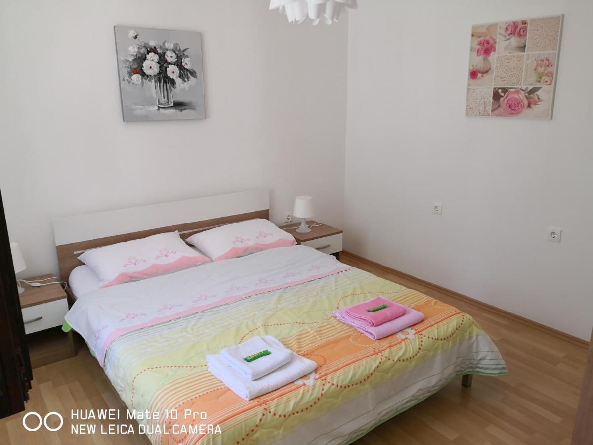 Apartmans Luce E Stella มาลินสกา ภายนอก รูปภาพ